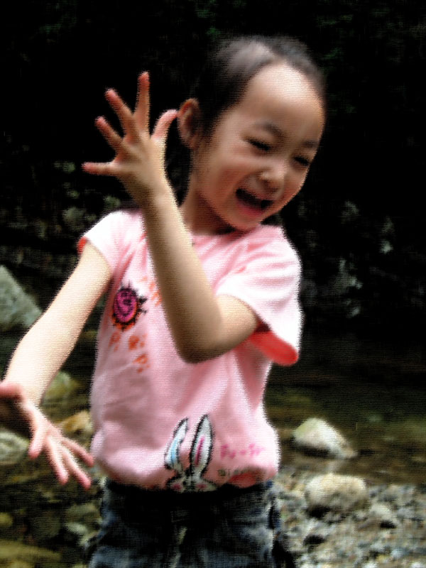 家有小女初长成（可爱的果果．．欢迎跟贴）