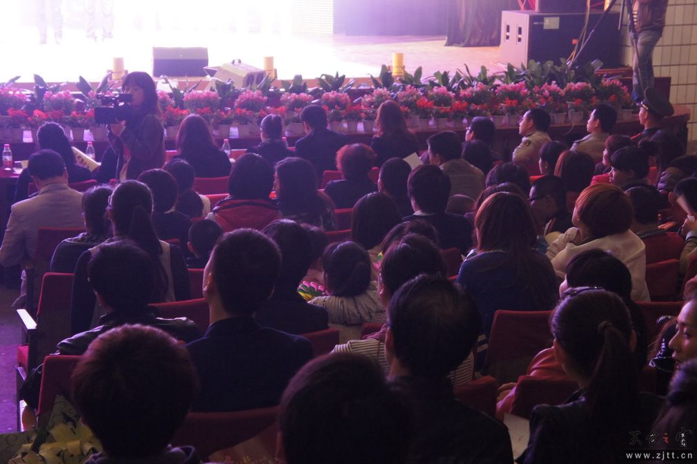 DSC00182_调整大小.JPG