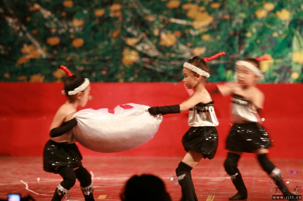 IMG_3547_调整大小.JPG