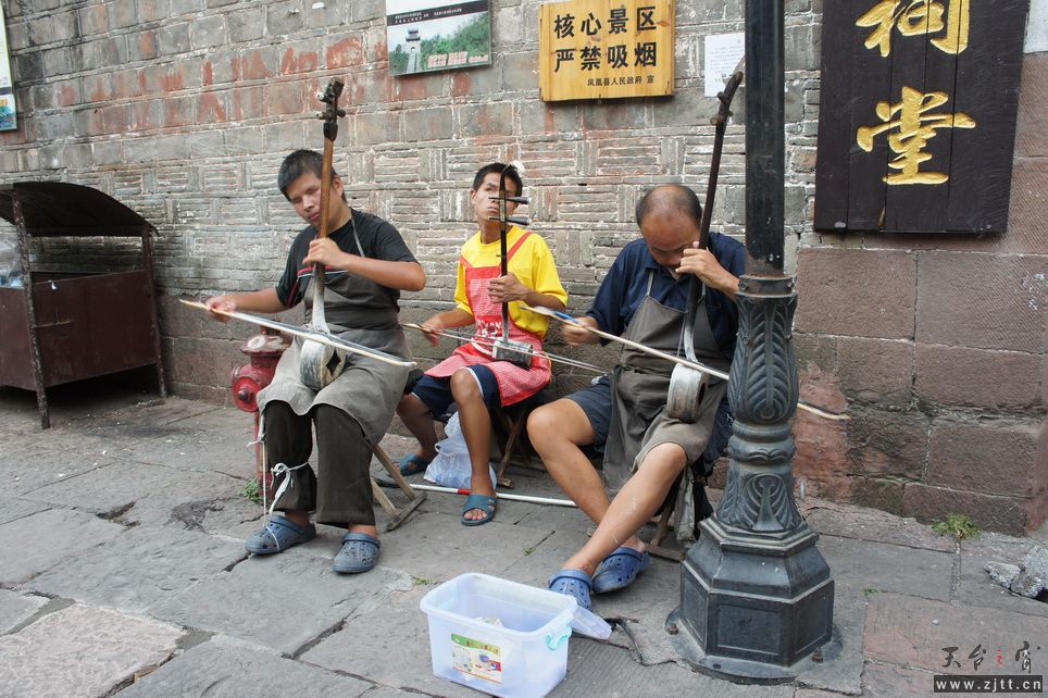 DSC02985_缩小大小.JPG