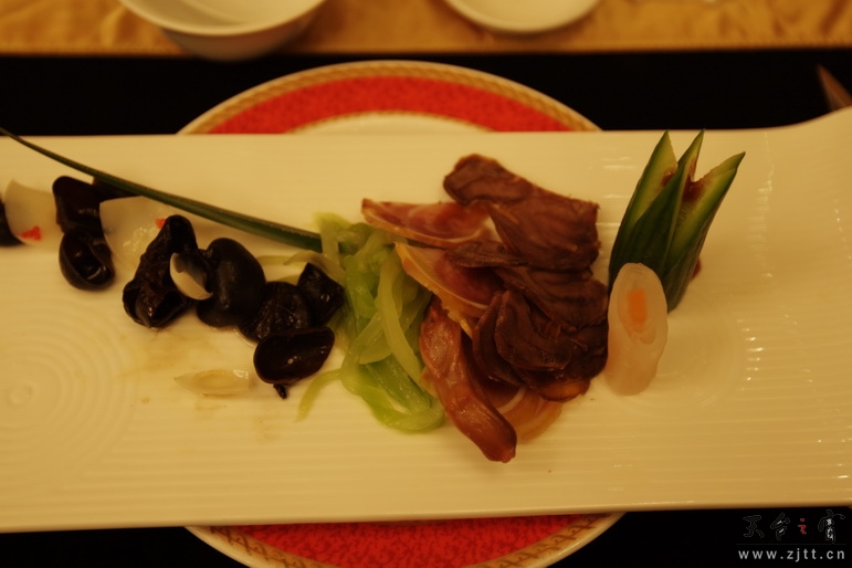 IMG_7534_调整大小.jpg