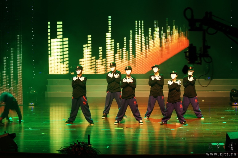 IMG_7938_调整大小.jpg