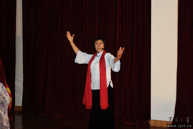 IMG_8804_调整大小.jpg