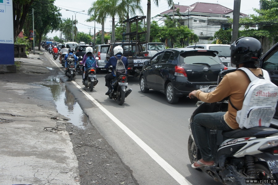 03.jpg
