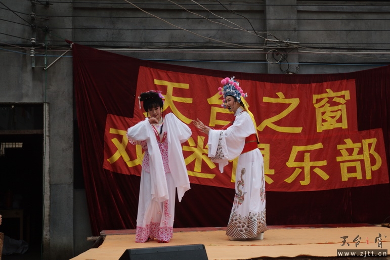 IMG_9918_调整大小.jpg