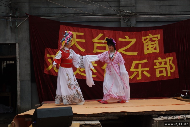 IMG_9932_调整大小.jpg