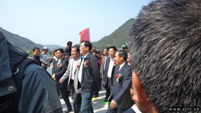 nEO_IMG_DSC01030.jpg