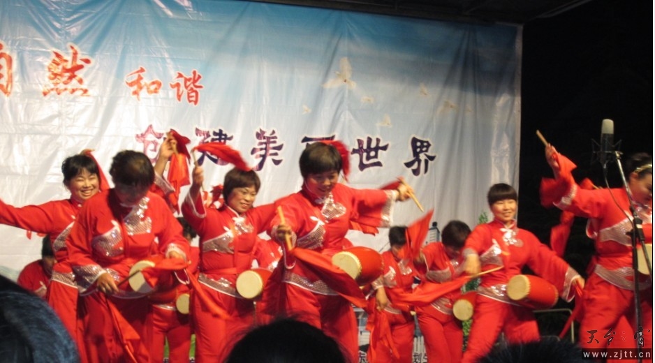 很欢.jpg