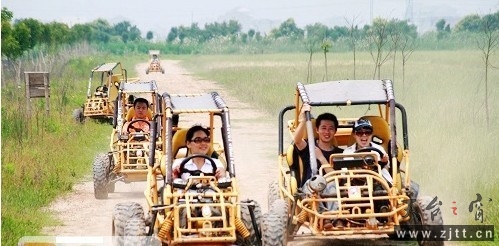 沙滩车1.jpg