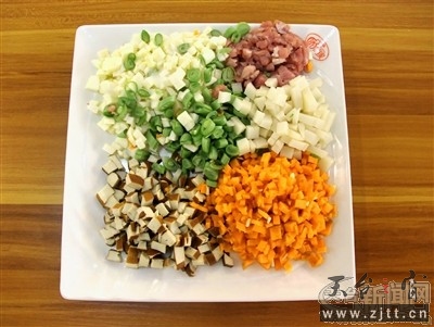 糊辣费.jpg