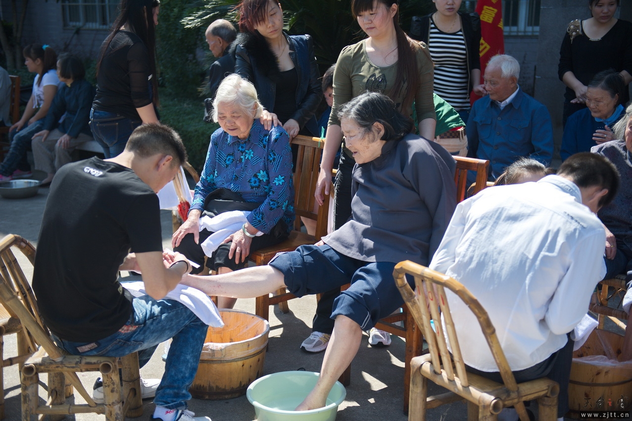 DSC_2596_缩小大小.jpg