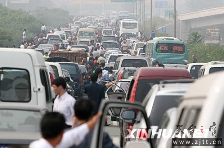QQ截图20121005002927.jpg