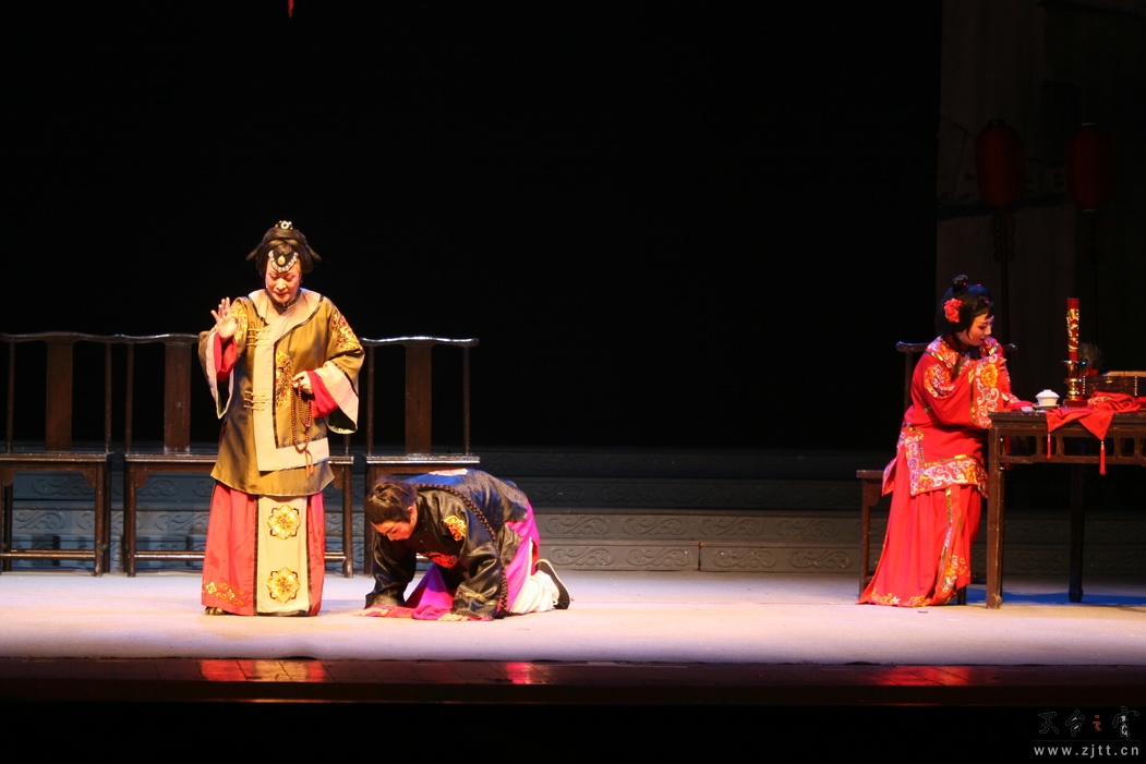 IMG_6919_缩小大小.JPG