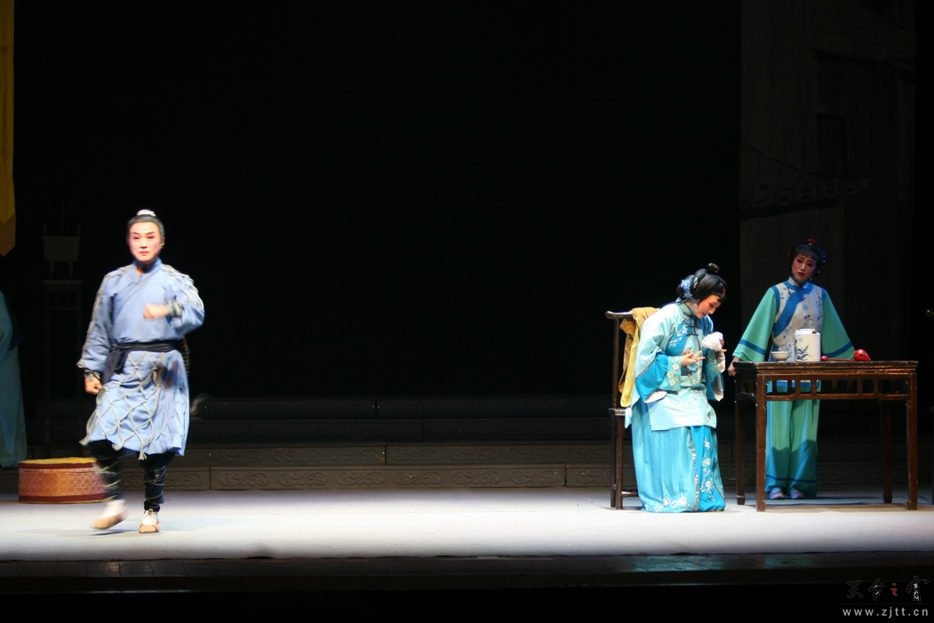 IMG_7050_缩小大小.JPG