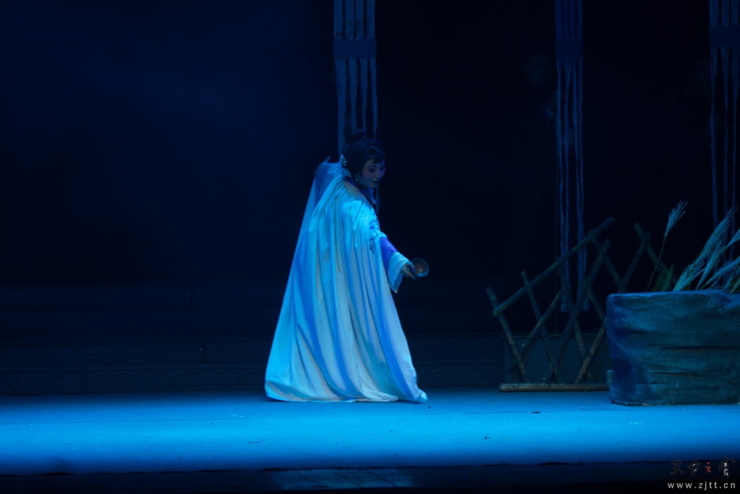 IMG_7126_缩小大小.jpg