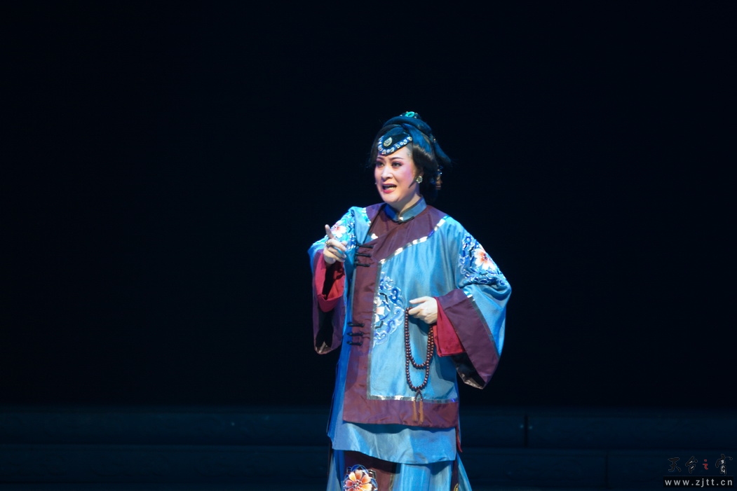 IMG_7184_缩小大小.jpg