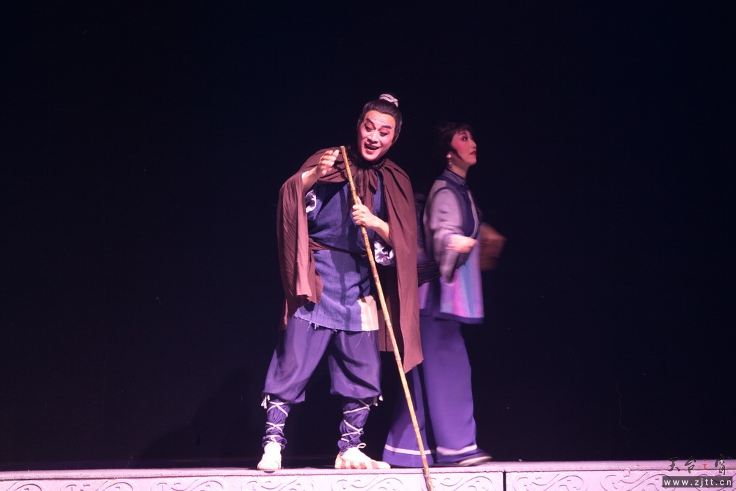 IMG_7299_缩小大小.jpg