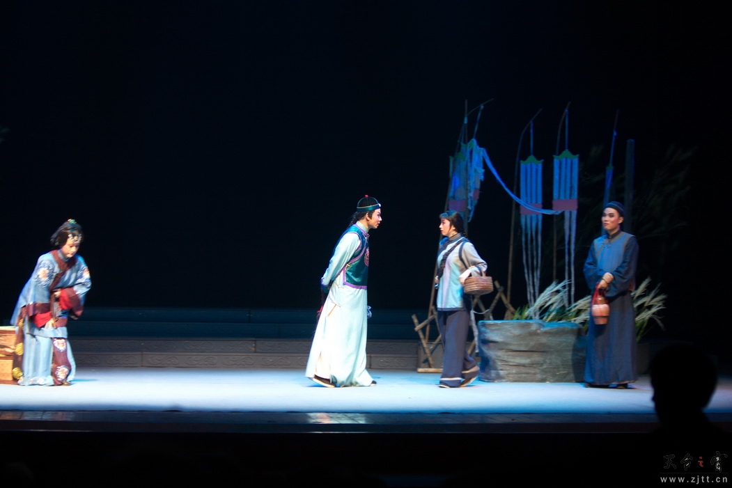 IMG_7401_缩小大小.jpg