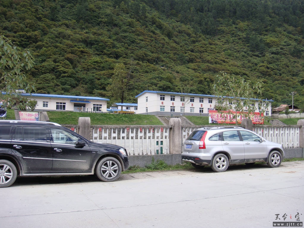 DSC02703.jpg
