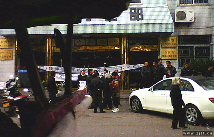 2012-11-06 09.37.43_副本.jpg