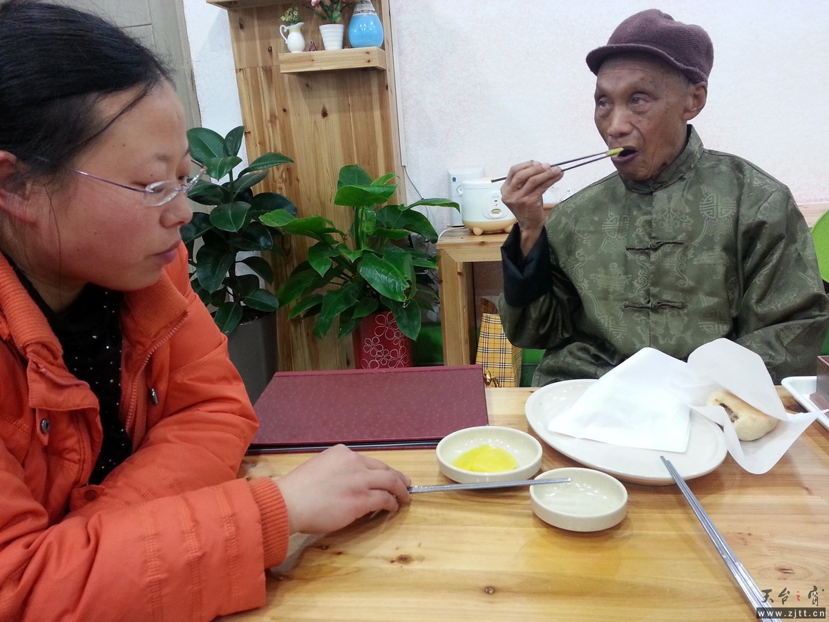 20130129_200606_调整大小.jpg