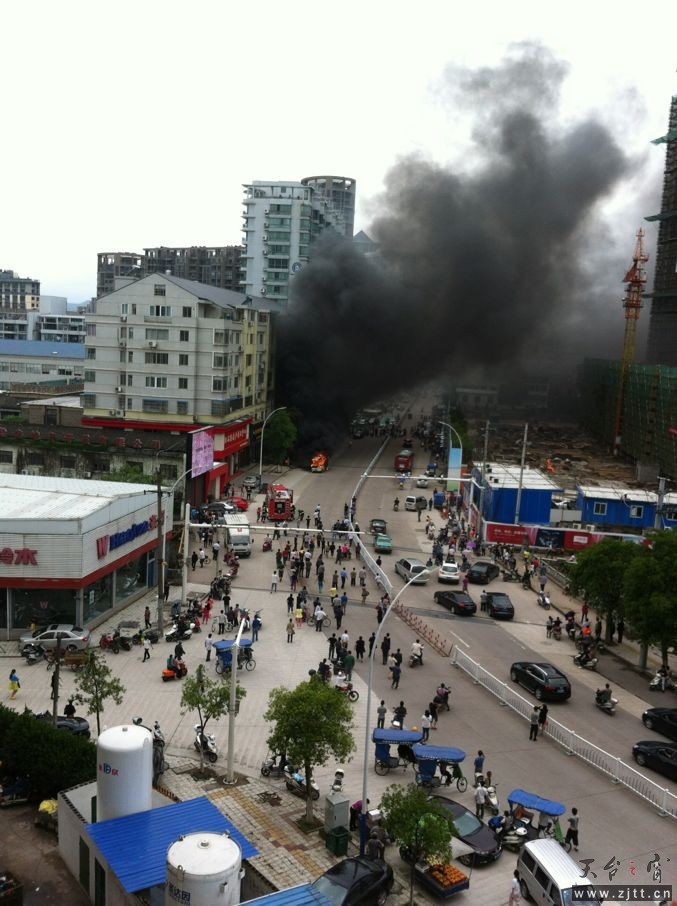 QQ图片20130516131709.jpg