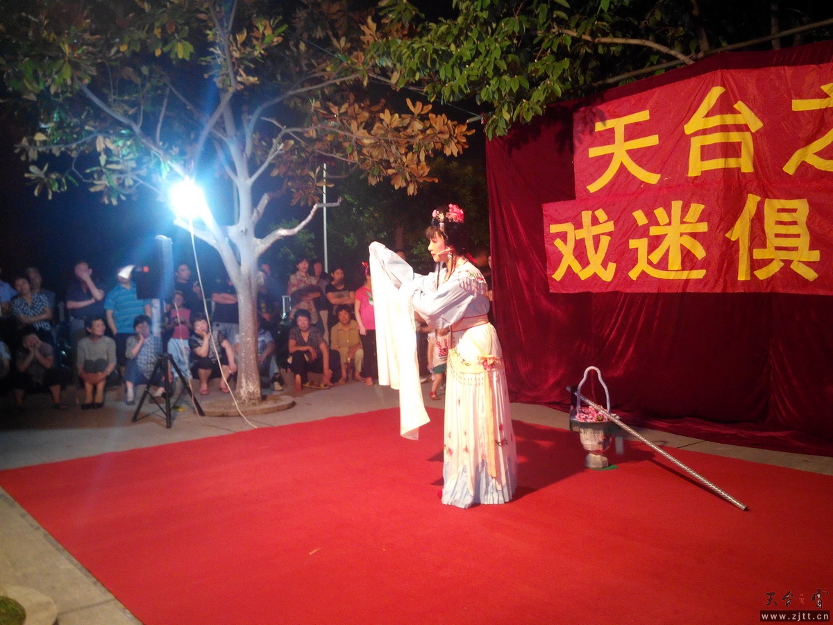 IMG_20130531_194418_调整大小.jpg