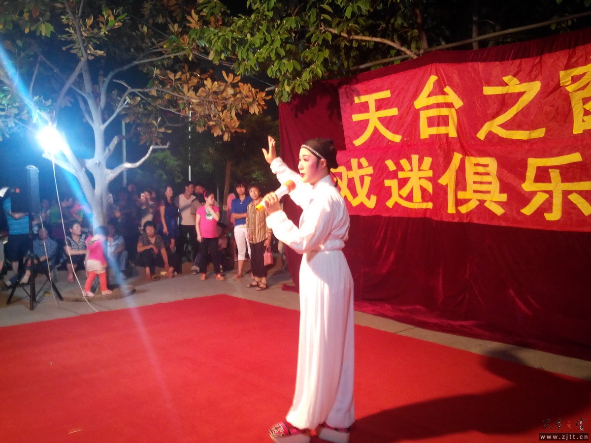 IMG_20130531_202209_调整大小.jpg
