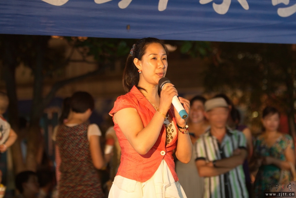 IMG_9943_调整大小.jpg