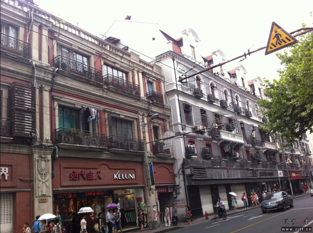 交换机后.JPG