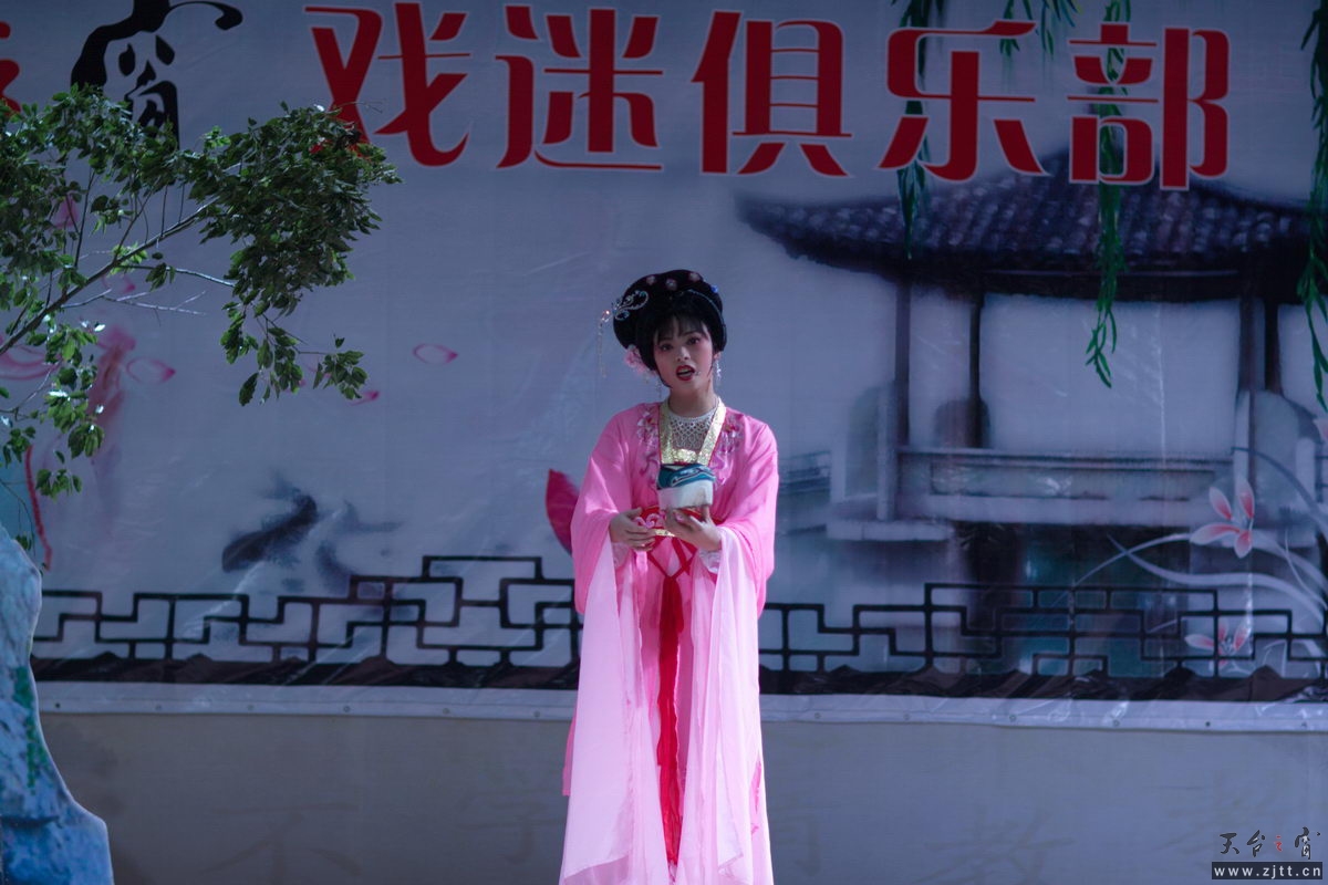 IMG_0981_调整大小.jpg