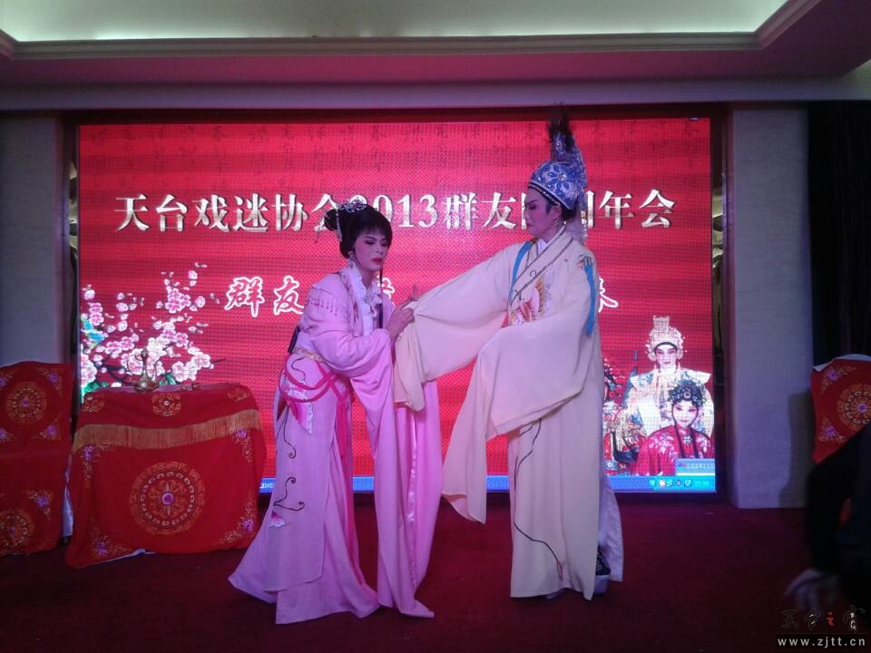 159480841-2d2abc2b41bcd3b7.jpg