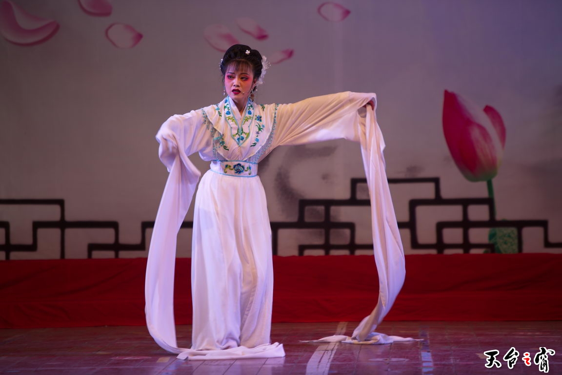 125A0240_调整大小.jpg