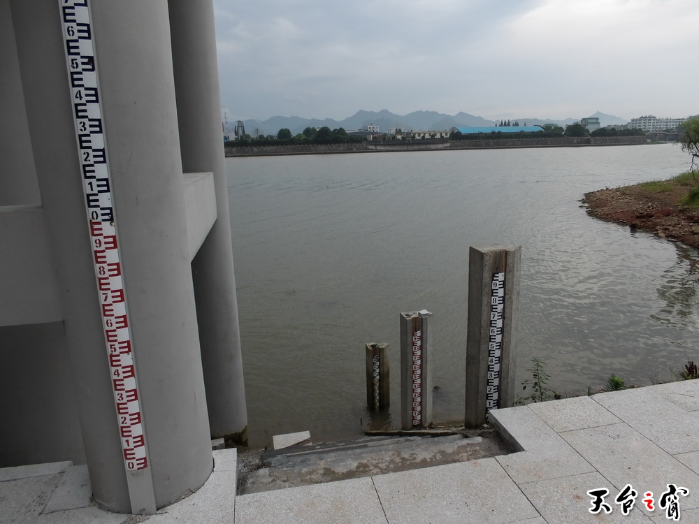 100_0213_调整大小.JPG