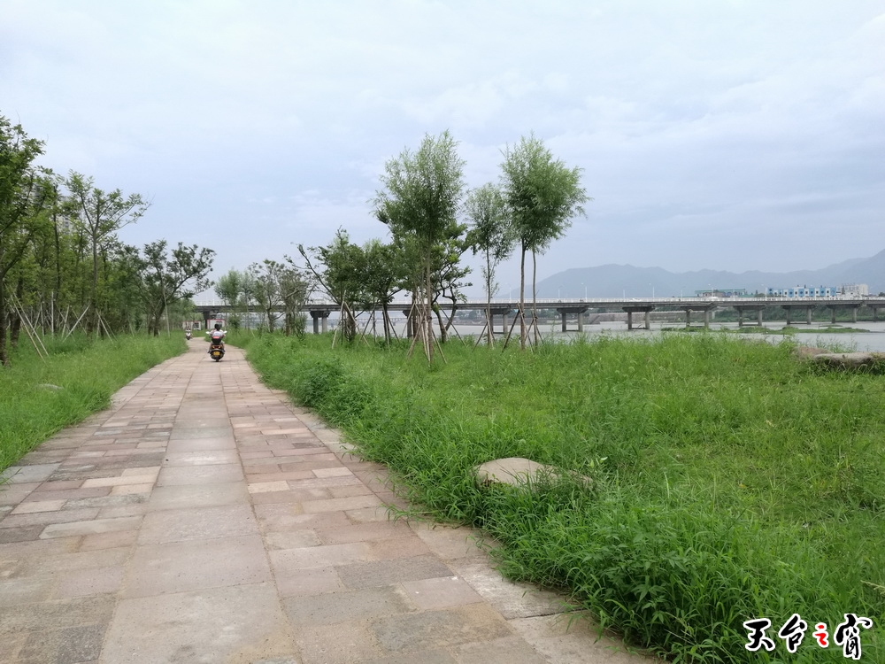 IMG_20160716_170947_调整大小.jpg