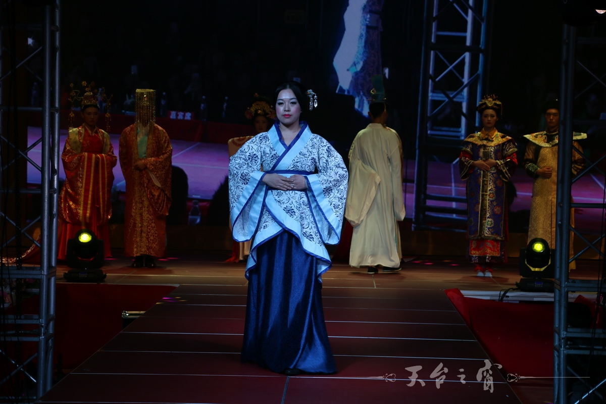 IMG_8734_调整大小.JPG
