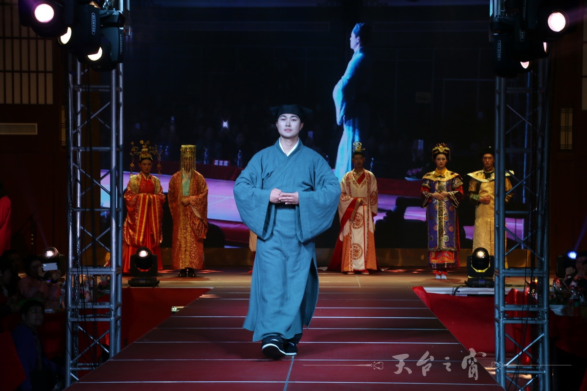 IMG_8777_调整大小.JPG