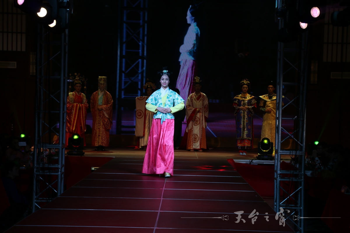 IMG_8782_调整大小.JPG