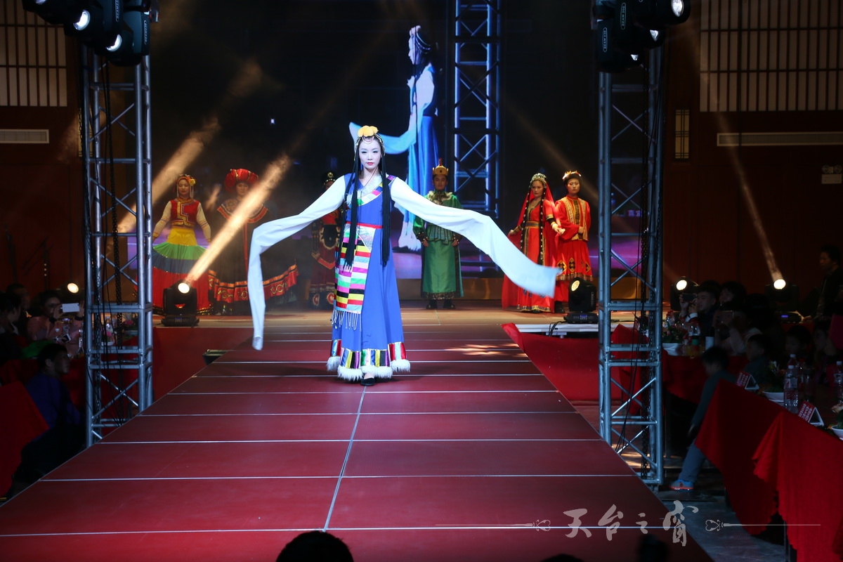 IMG_8881_调整大小.JPG