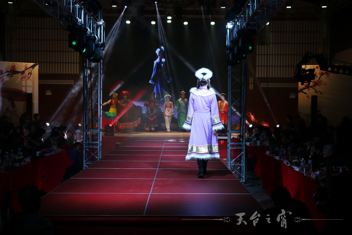 IMG_8912_调整大小.JPG