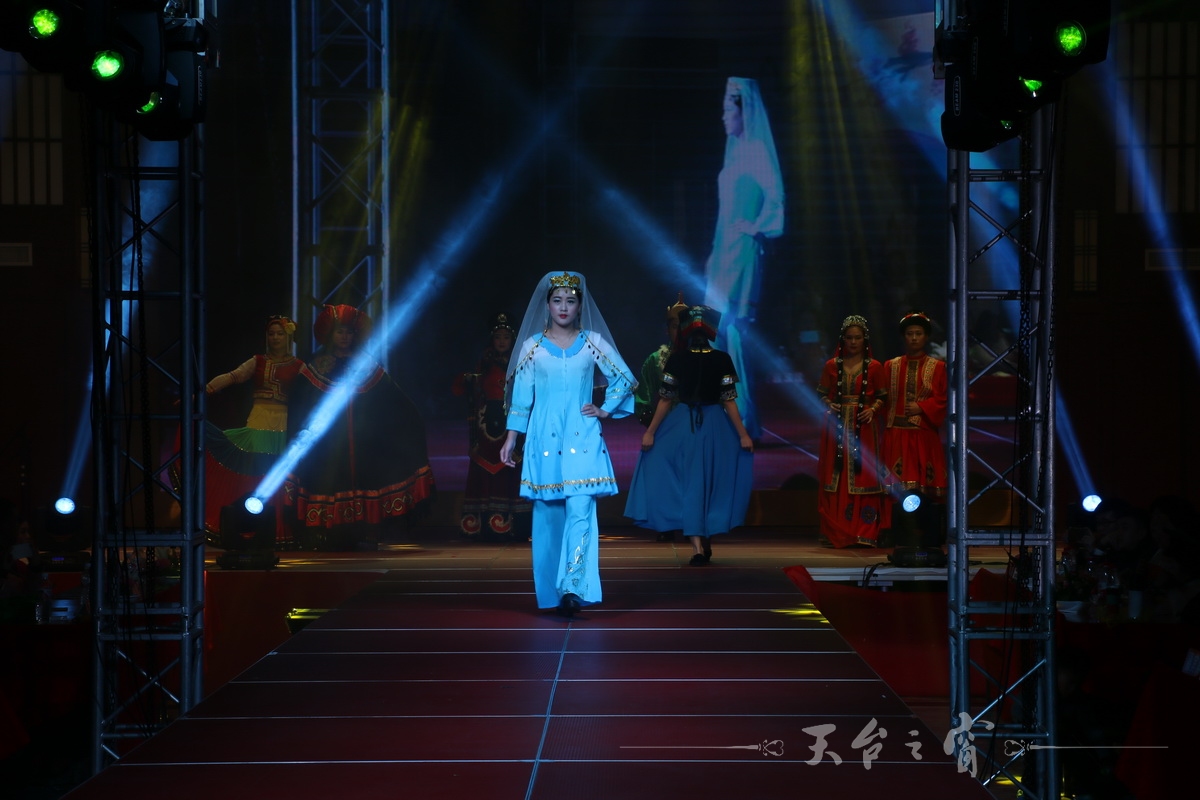 IMG_8954_调整大小.JPG