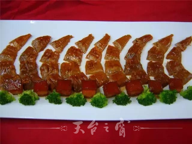 17ee00061a0e27648c1b.jpg