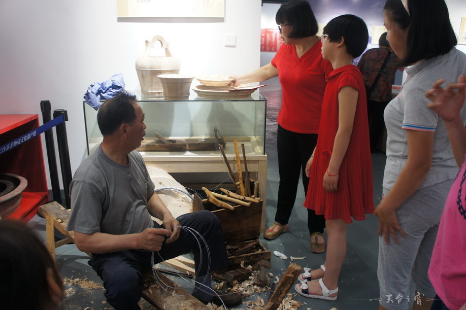 DSC01033_调整大小.JPG