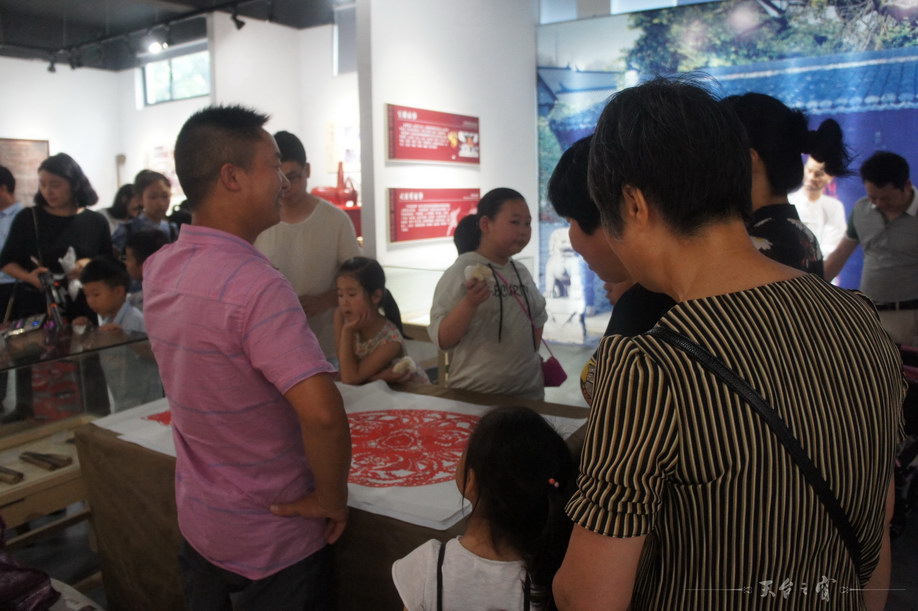 DSC01043_调整大小.JPG