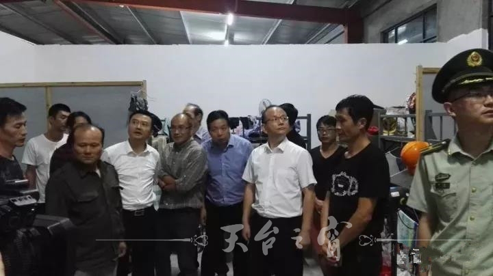 微信图片_20171007102459_副本.jpg