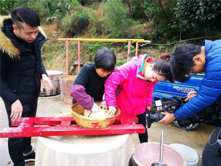 微信图片_20171127091330.jpg