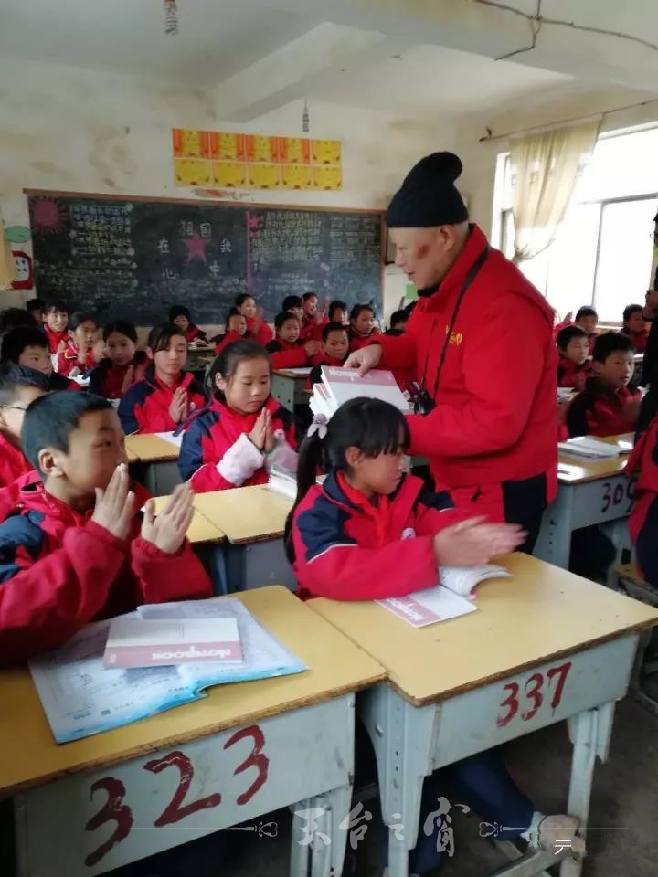 微信图片_20171128092024_副本.jpg