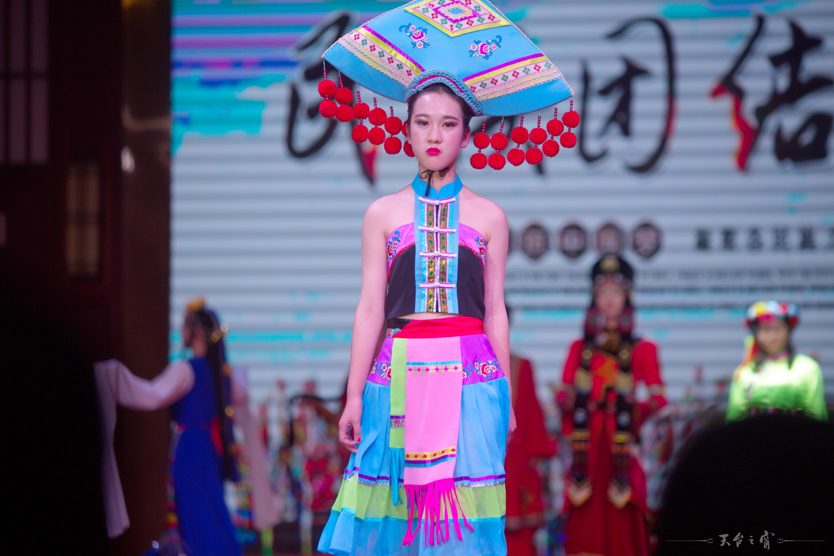 125A5806_调整大小_exposure.jpg
