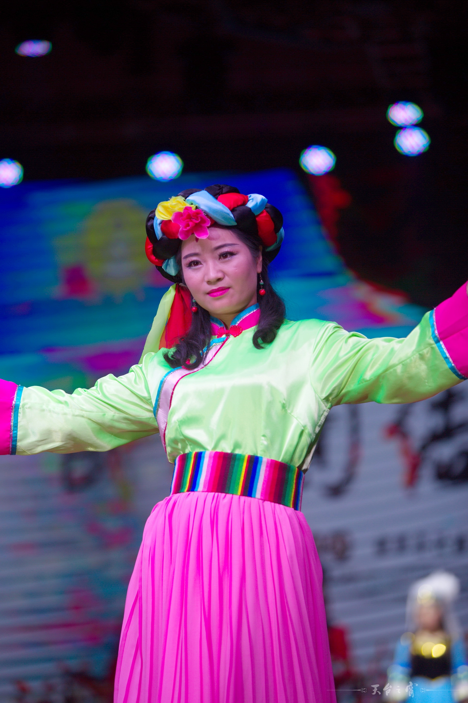 125A5813_调整大小_exposure.jpg