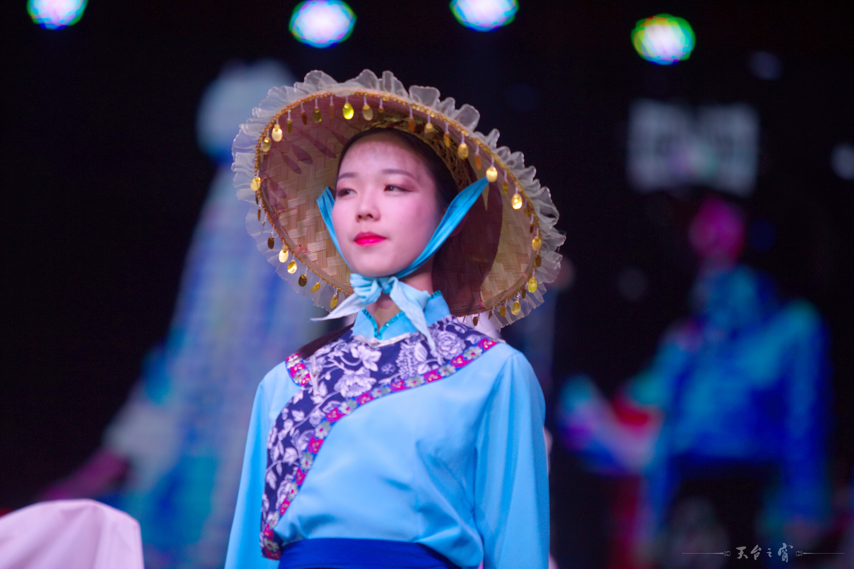 125A5886_调整大小_exposure.jpg
